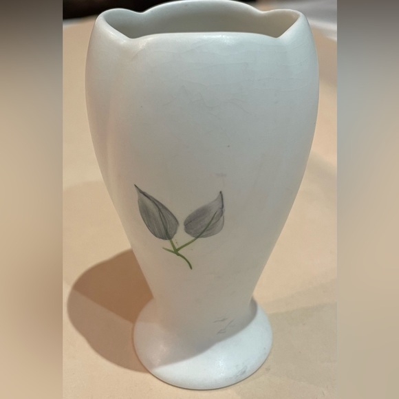 🌸 Vintage Radford Tulip-Shaped Flower Vase Deco Handpainted - Picture 4 of 6